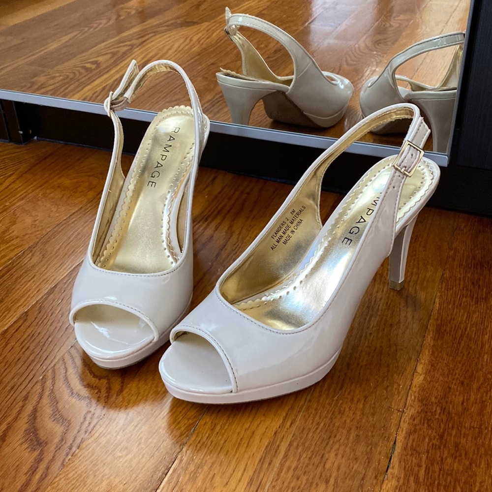 Beige platform pumps